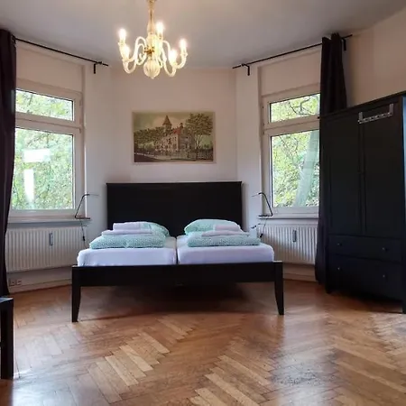 Central Pension 2* Duisburg