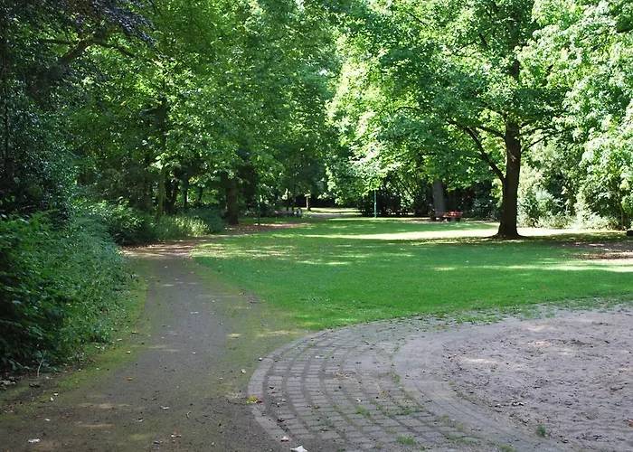 Central Pension Guest house 2*